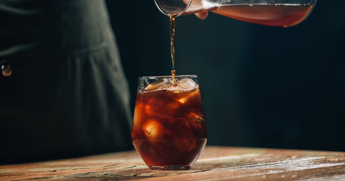 Sådan laver man cold brew kaffe