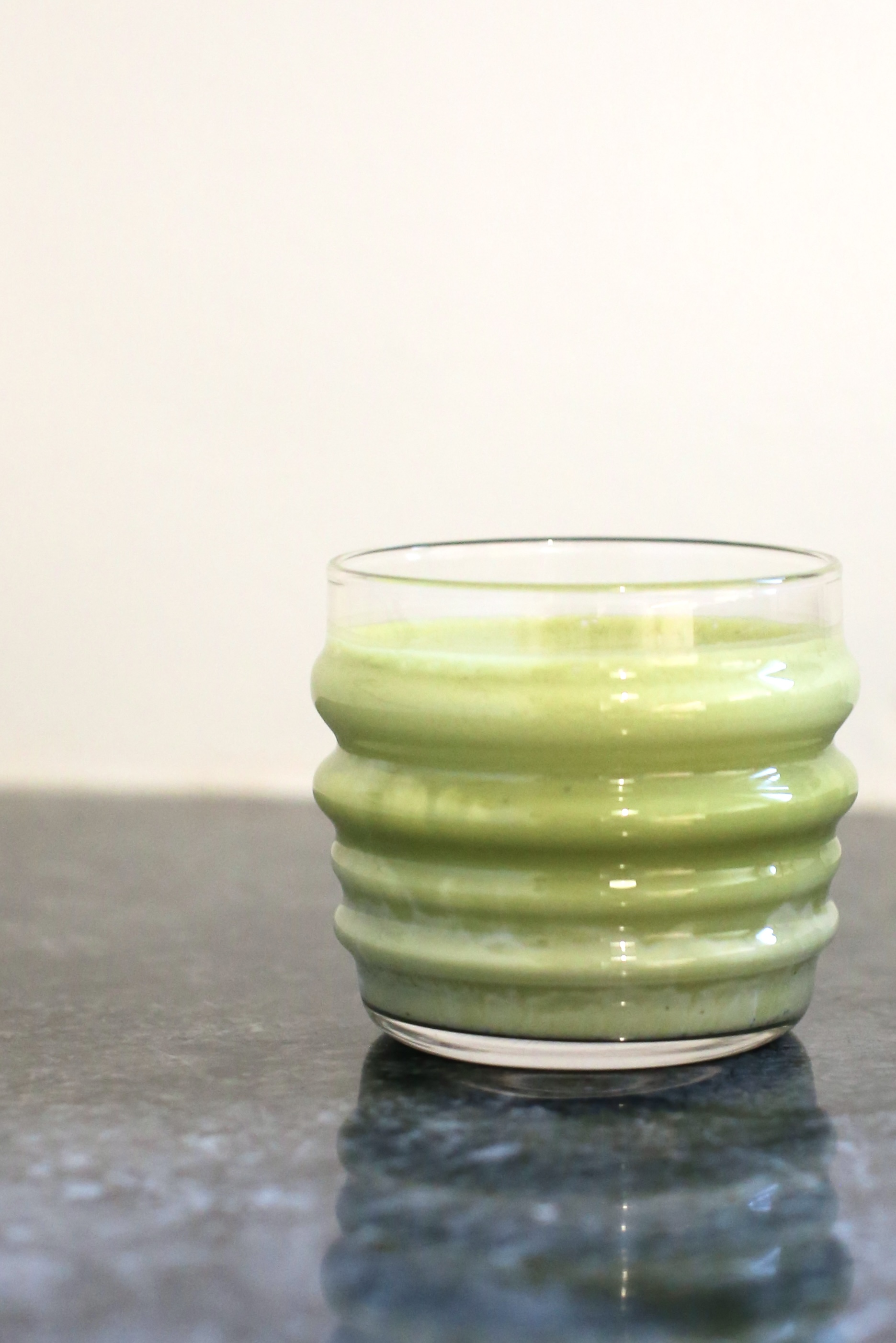 Skummet matcha latte