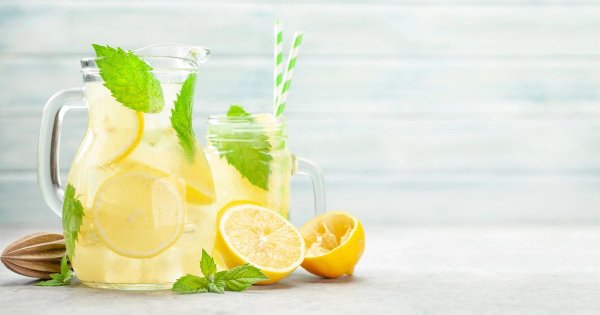 Lemonade - Frisk limonade med Monin syrup