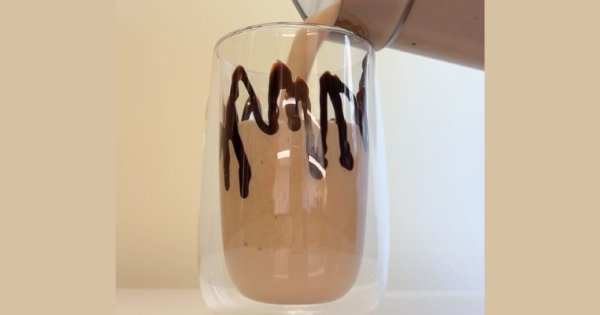 Dubai Chocolate Frappe – den perfekte forening af pistacie og chokolade